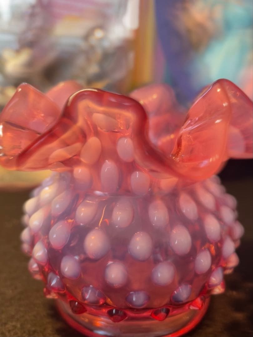 フェントン　クランベリー　オパールセント　ホブネイル　ミニフラワーベース