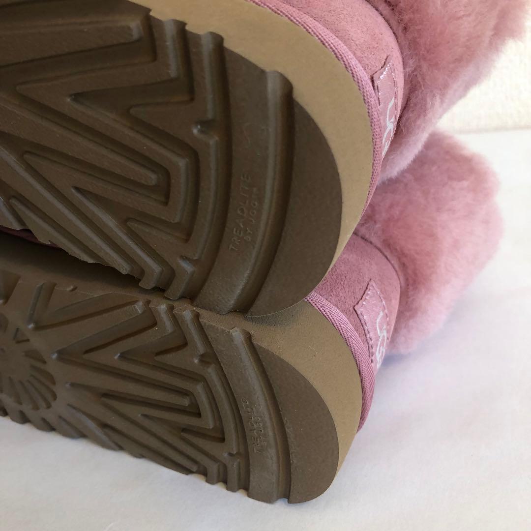 UGG クラシック ミニ ウィスプ ブーツ