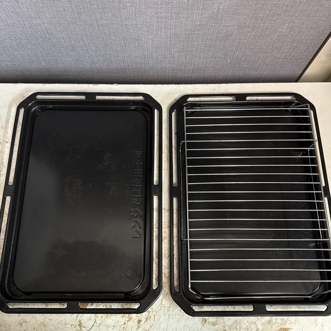 TOSHIBA 電子レンジ　ER-RD3000 2017年製　天板、取説付き