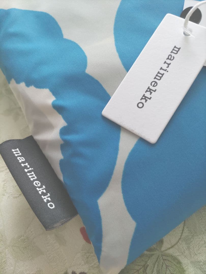 新品未使用未開封マリメッコmarimekkoレインポンチョ　ウニッコ　国内正規品