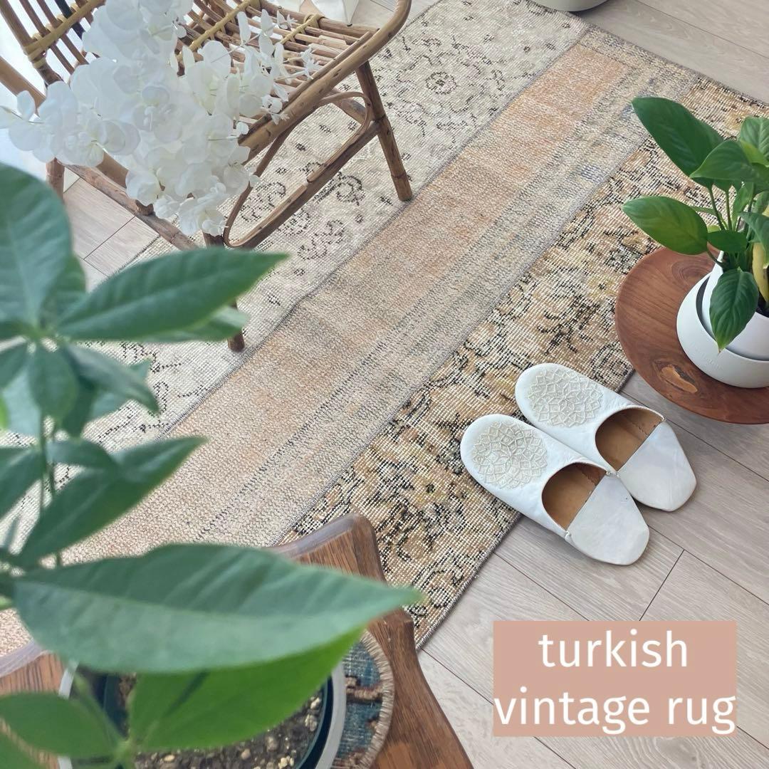 パッチワーク✳︎ 67×139ベージュ　フラワー　イエロー　トルコヴィンテージラグ