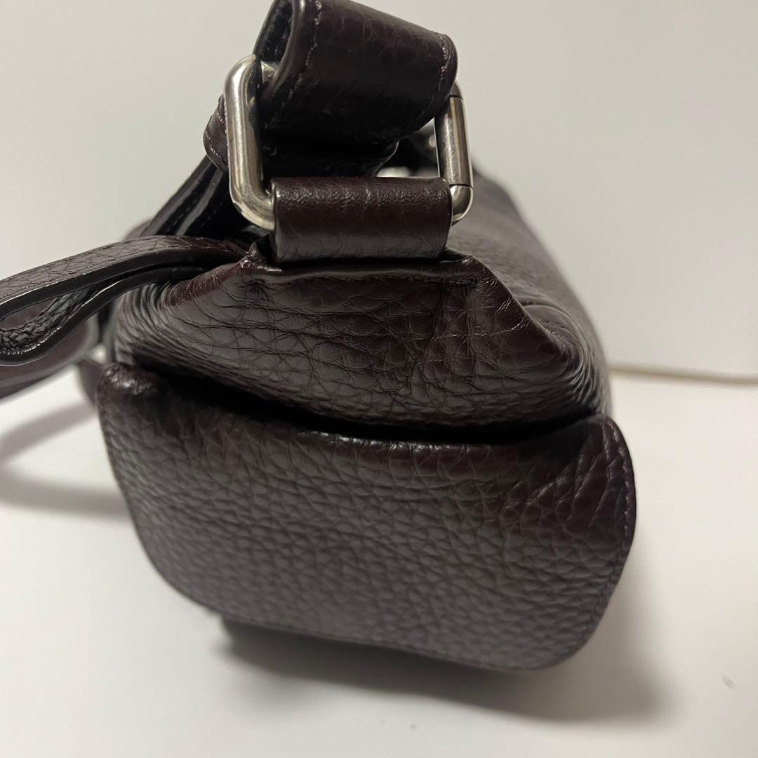✨未使用保管品✨　EMPORIO ARMANI ショルダーバッグ　レザー