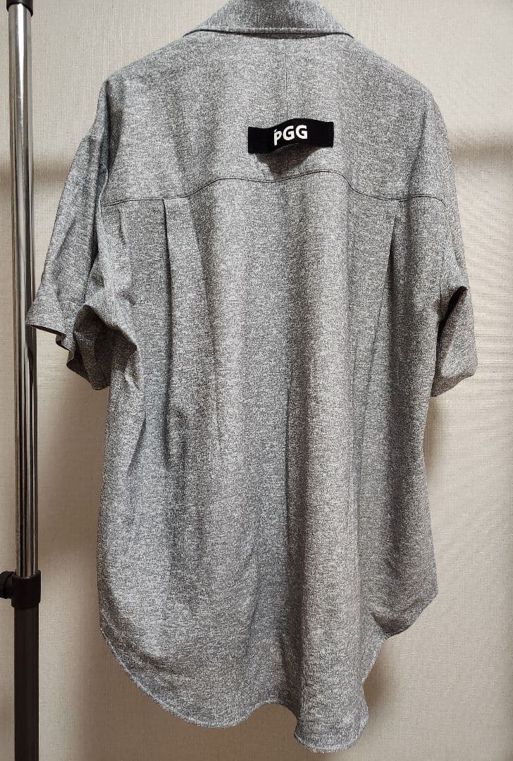 PGG グレー ショートスリーブシャツ