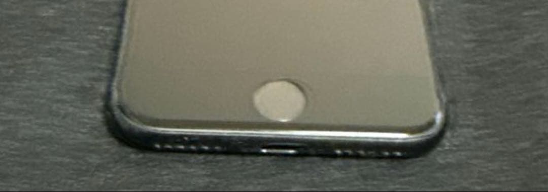 iPhone SE （第3世代）ミッドナイト　 64GB （本体のみ）