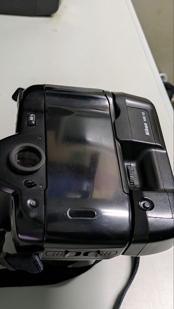 Nikon F90X　MB-10 AF28-70mm 付