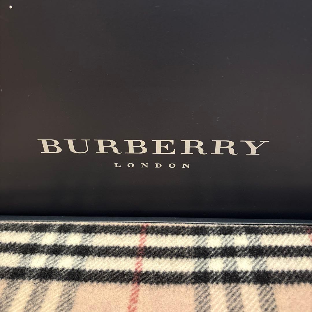 BURBERRY ウール100% チェック柄ブランケット 140x200cm