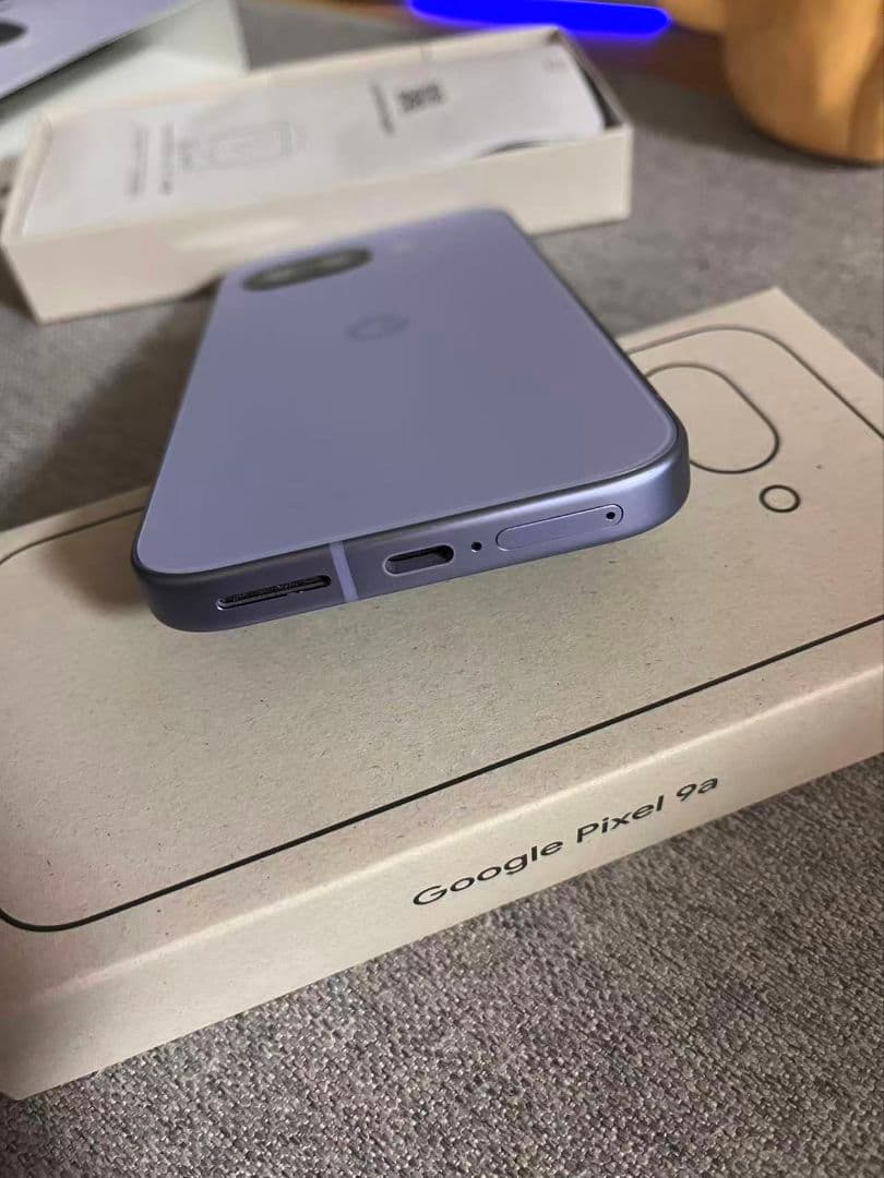 Google Pixel 9a 128GB ／箱・説明書付き／おまけ付き