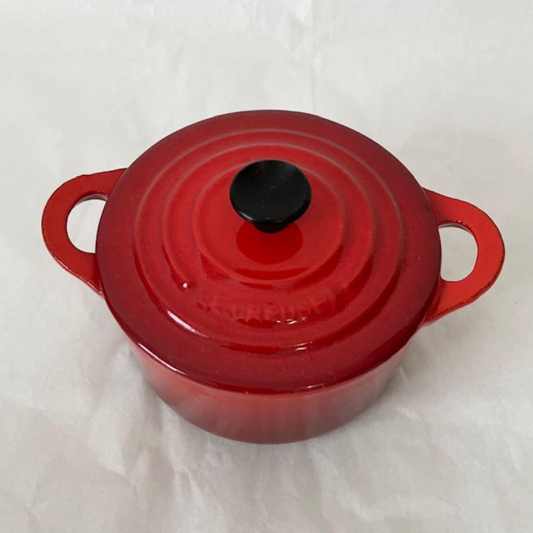 Le Creuset ル・クルーゼ　ミニココット　両手鍋　鋳鉄　赤　10cm