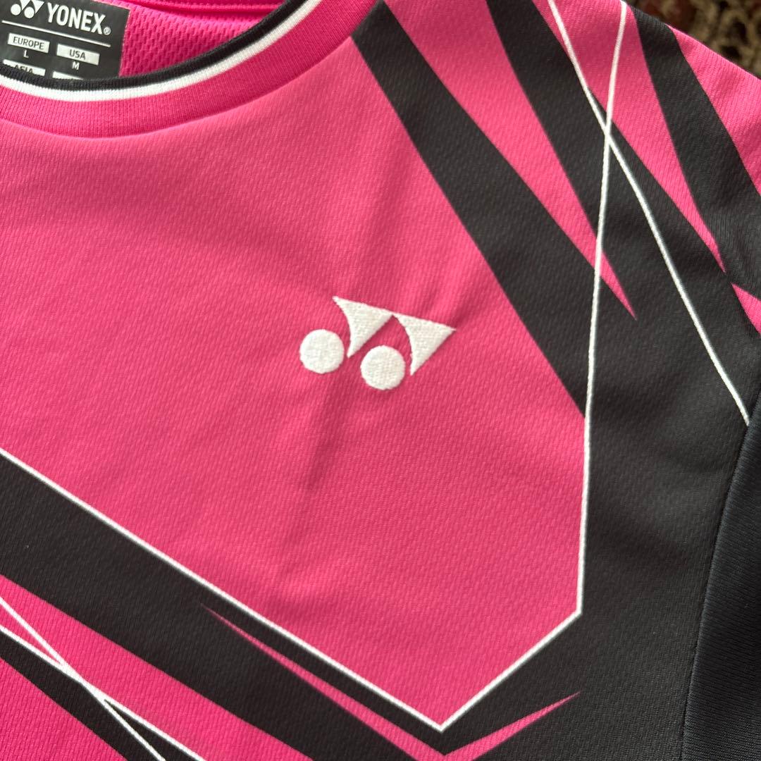 \美品/ YONEX ピンク ゲームシャツ Oサイズ