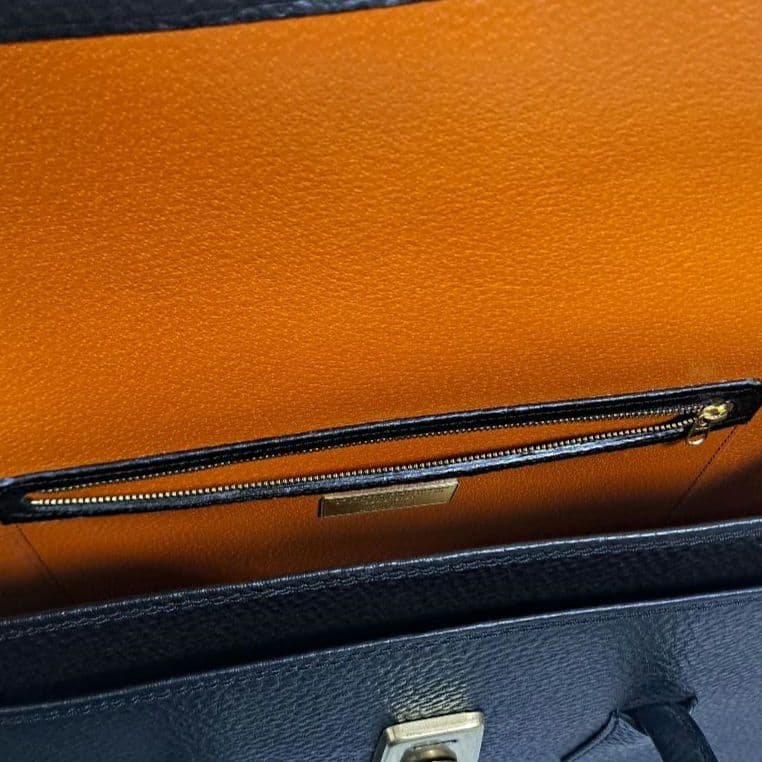 銀座タニザワ レザー バッグ 革鞄 ブル ・二本手フラップ ブリーフケース