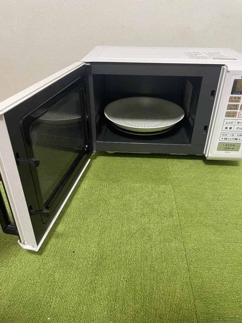 美品 東芝 ER-YR16(W) オーブンレンジ ホワイト 電子レンジ