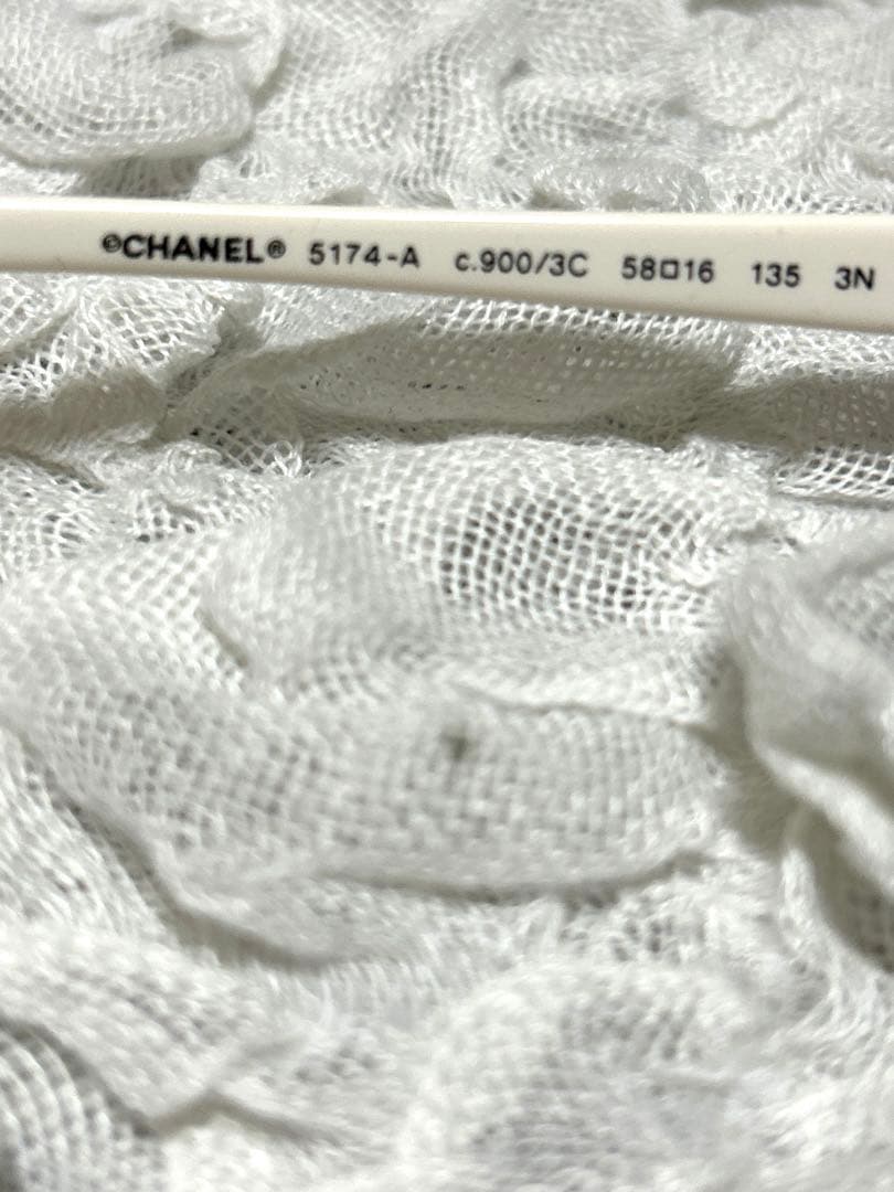 シャネル　サングラス　ココマーク　ホワイトフレーム5174A