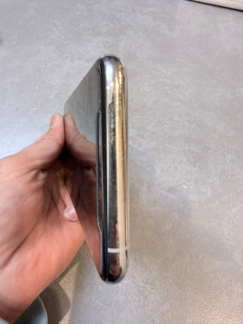 【動作確認済み】iPhone11 Pro256GBバッテリー交換済 利用制限なし