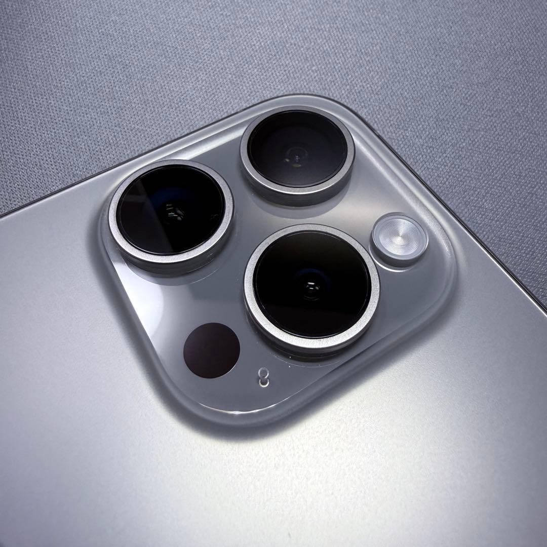 iPhone15 Pro 1TB ナチュラル 海外版 ダブルSIMフリー