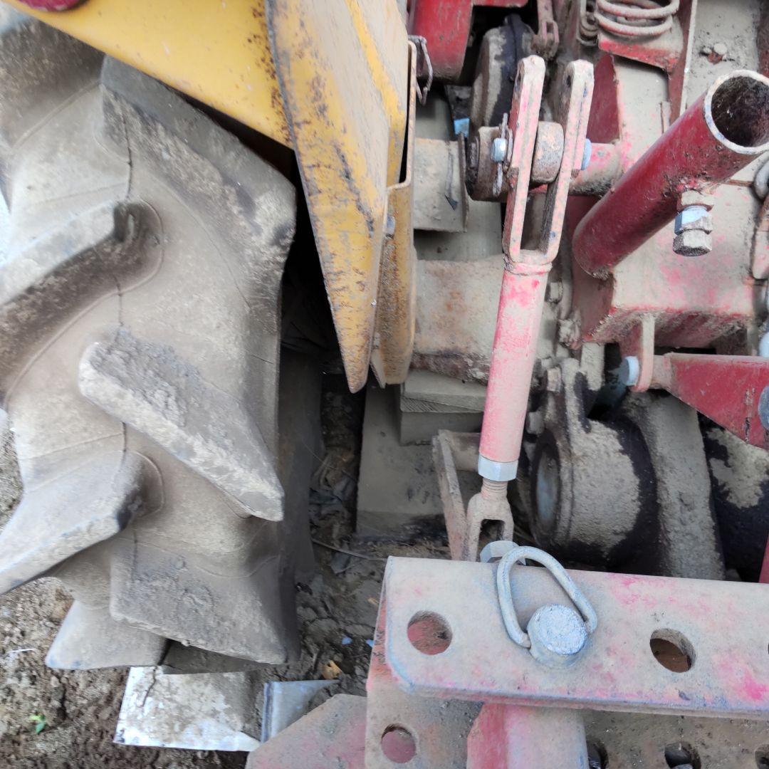 日の本トラクター MB-140 赤/黄