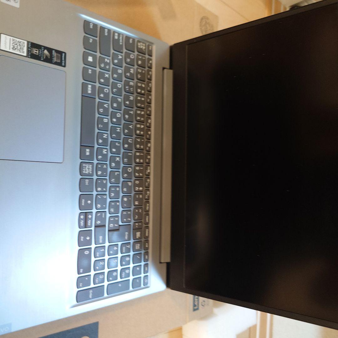 Lenovo Ideapad s145　15.6インチ　オフィス2019付き