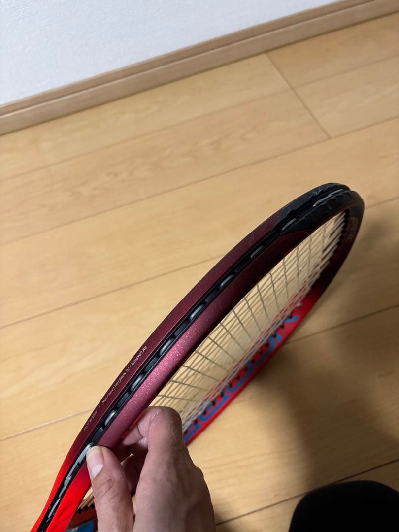年末セール！YONEX VコアⅠ00L280g 硬式テニスラケット、グリップ1