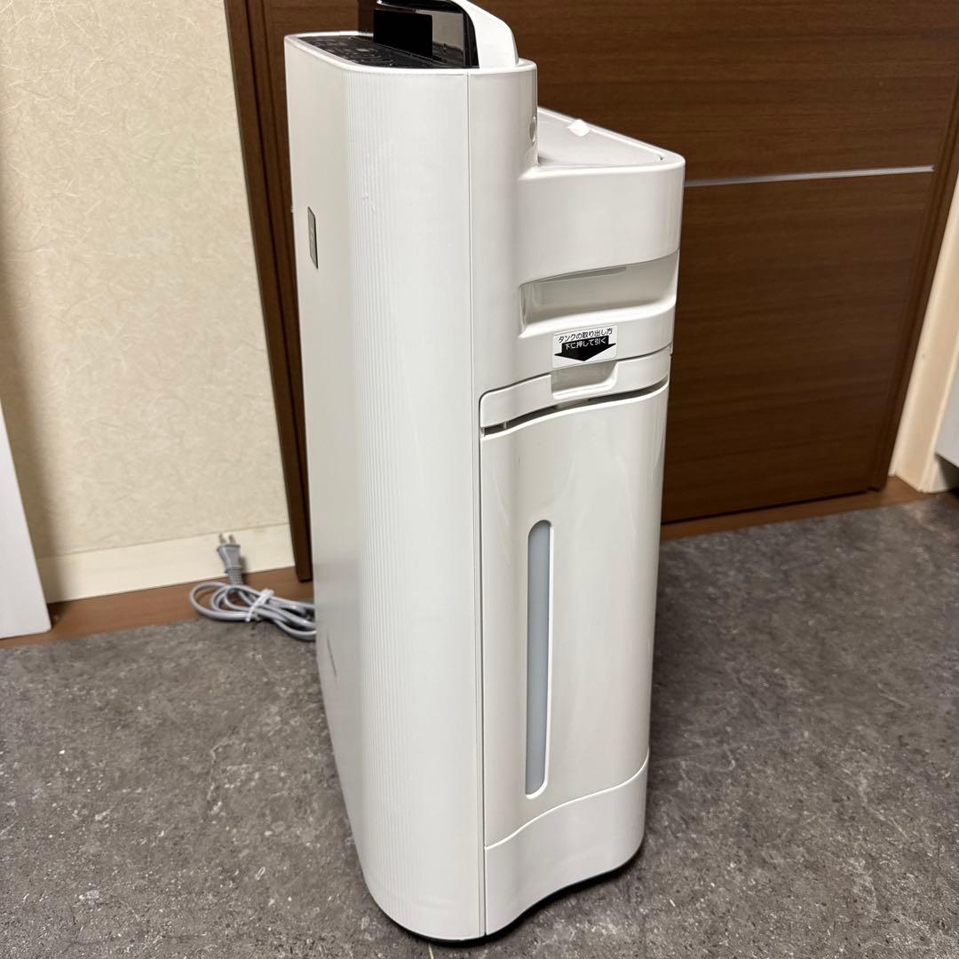 美品　SHARP 加湿空気清浄機 KC-P500Y-W 2021年製