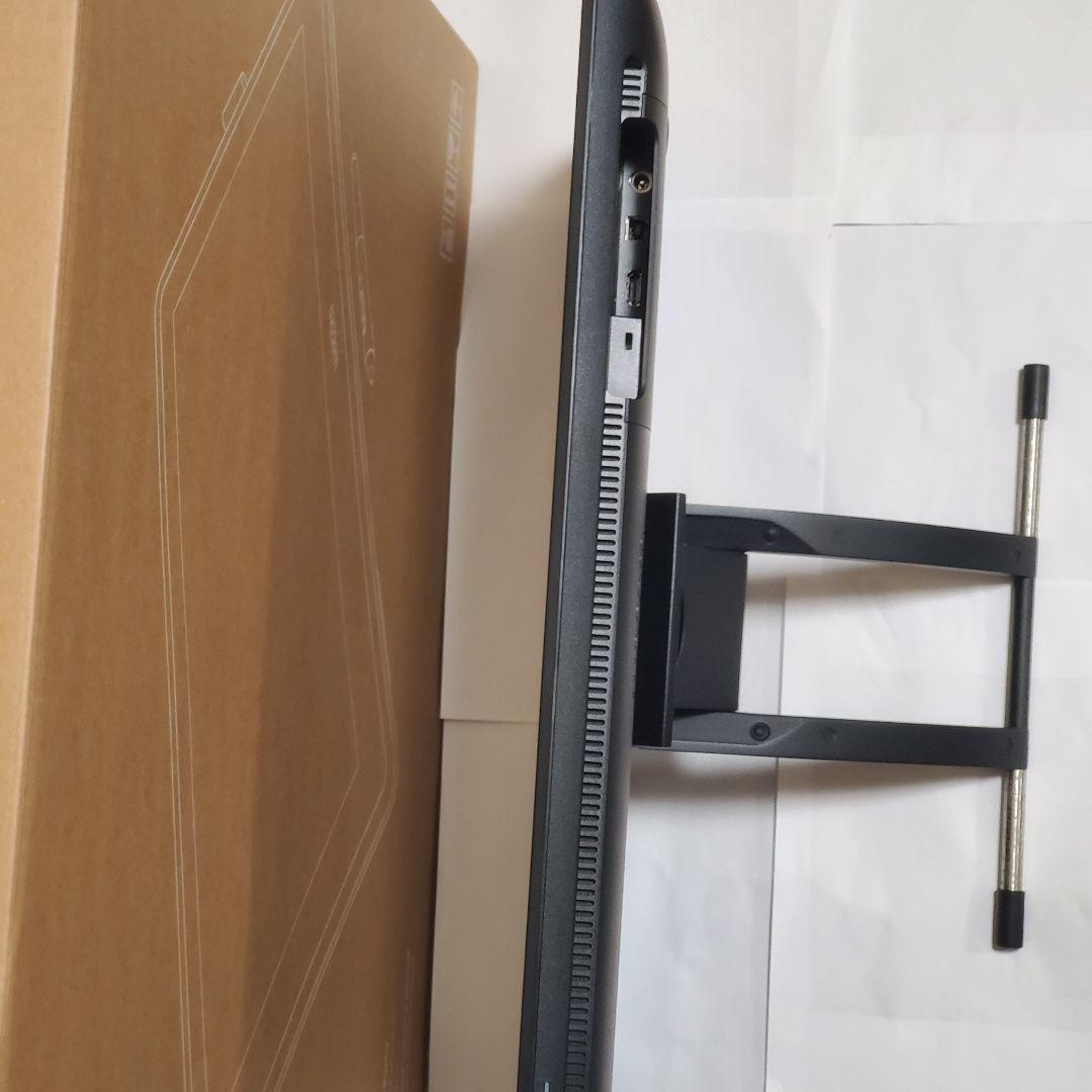 ワコム液タブ【21.5インチ】※外箱付き（内箱、ガイド付属無し）
