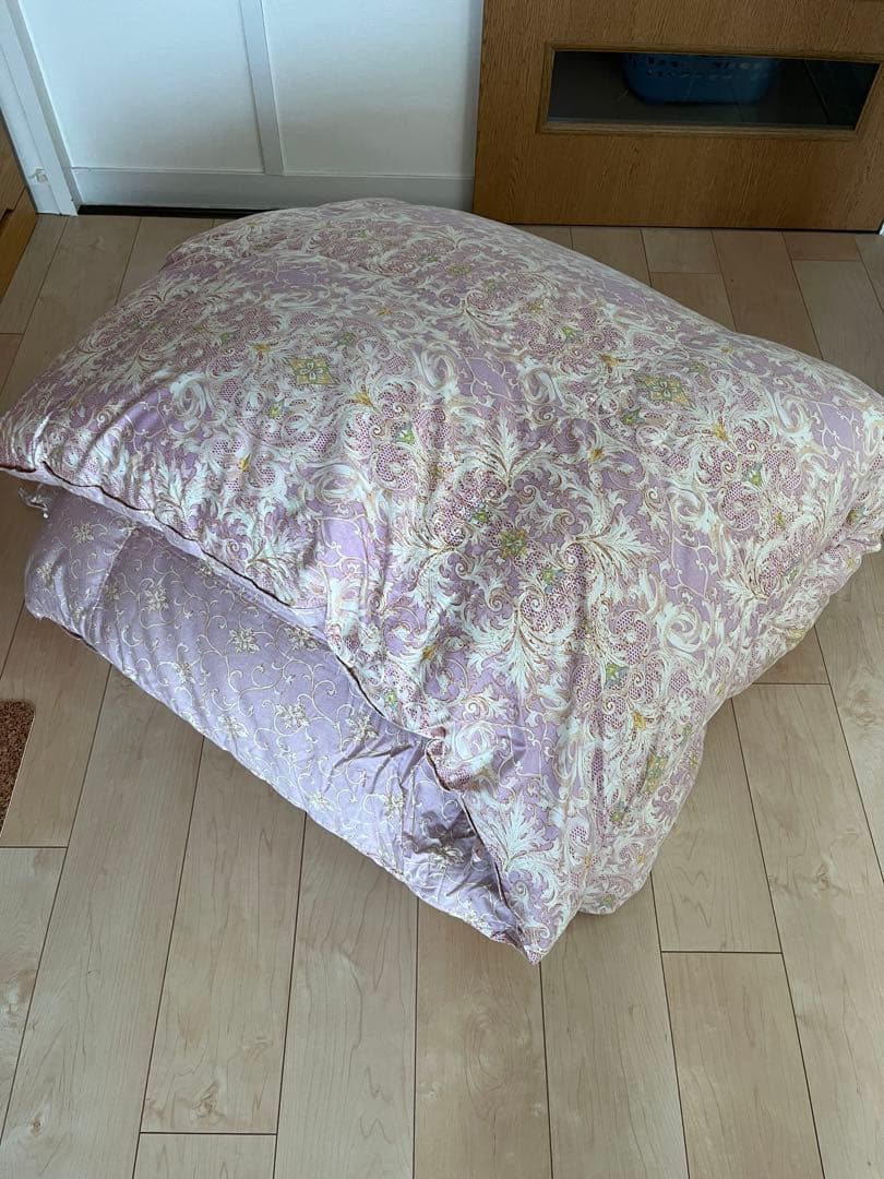 マル子　　東洋羽毛　ダブルサイズ　羽毛布団