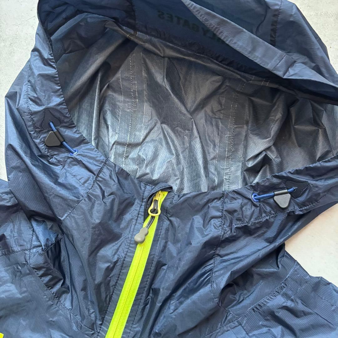 PEARLY GATES フード付きジップナイロンパーカー レインウェア ロゴ