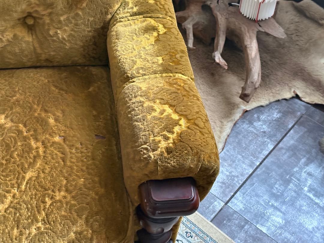 ②カリモク　karimoku レトロ　ビンテージ　ソファ　クラシック　IZ