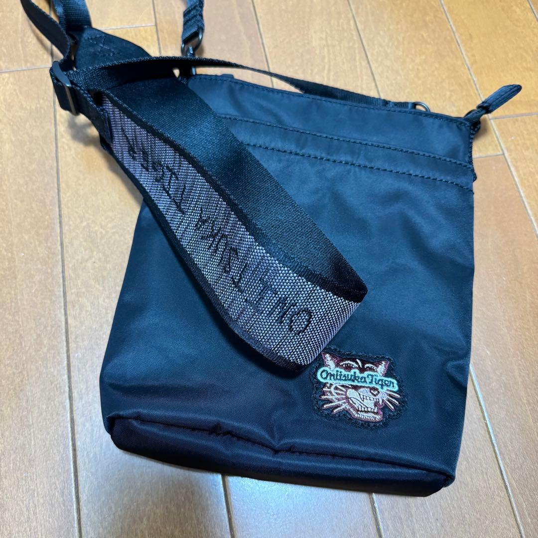 【Onitsuka Tiger】 SMALL SHOULDER BAG