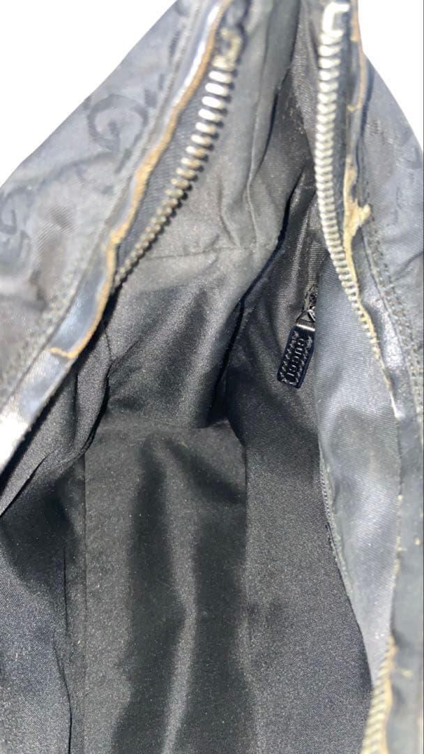 GUCCI トートバッグ GG柄　ナイロン　ブラック　手持ち　レザー