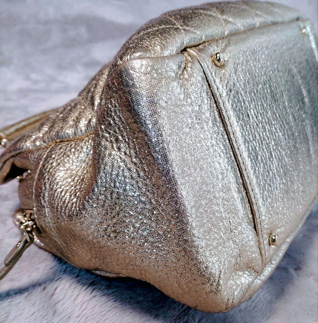 kate spade メタリックゴールド キルティング チェーンバッグ