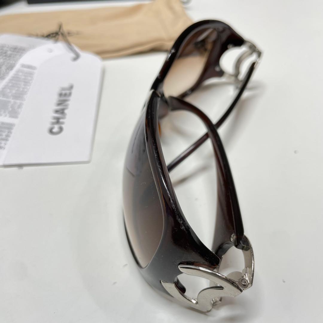 m*k様 CHANEL ブラウン サングラス ケース付き