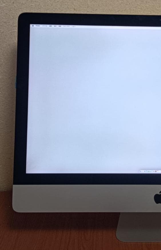 iMac Retina 5K, 27インチ/i9/32GB/SSD1TB