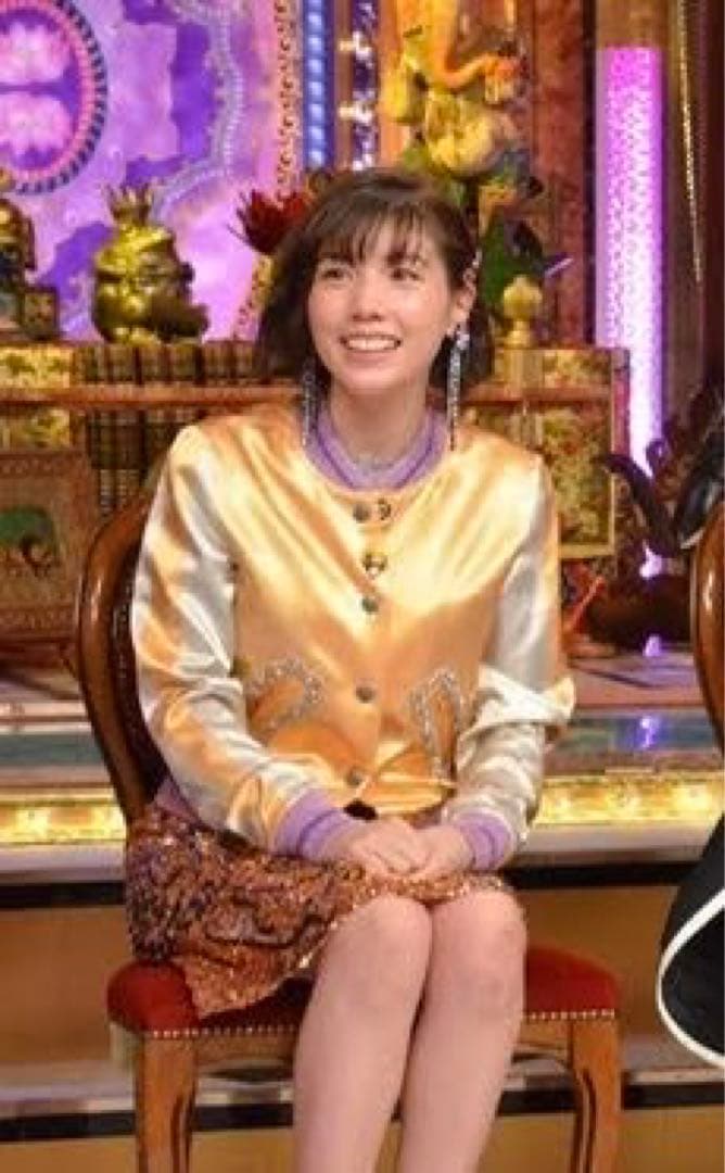 COACH ビジュー装飾 スカジャン M 仲里依紗着用　サテン