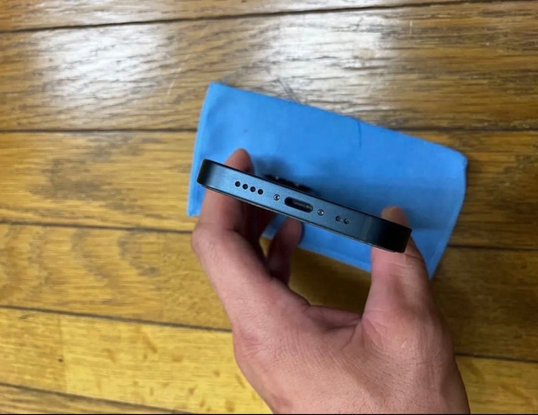 iPhone 13mini SIMフリー　128GB ミッドナイトブルー