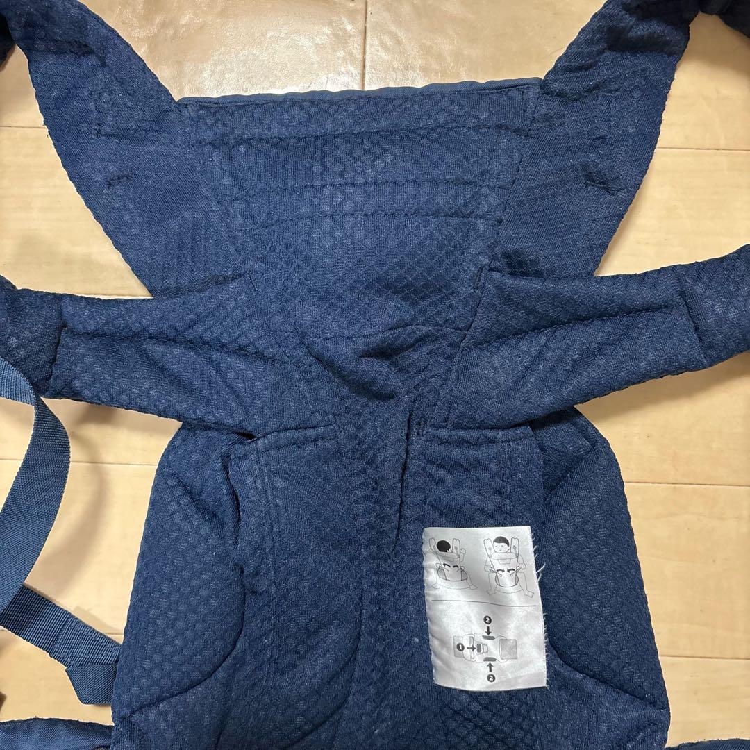 【綺麗❣️送料無料❣】 エルゴ 抱っこ紐 オムニブリーズ