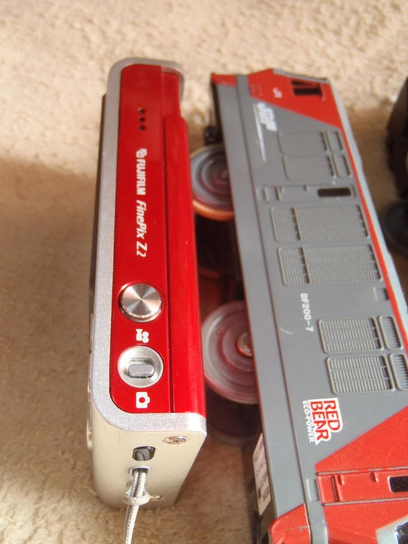 ★美品❤️動作品❤️ FINEPIX Z2 ❤️人気の赤・コンデジ
