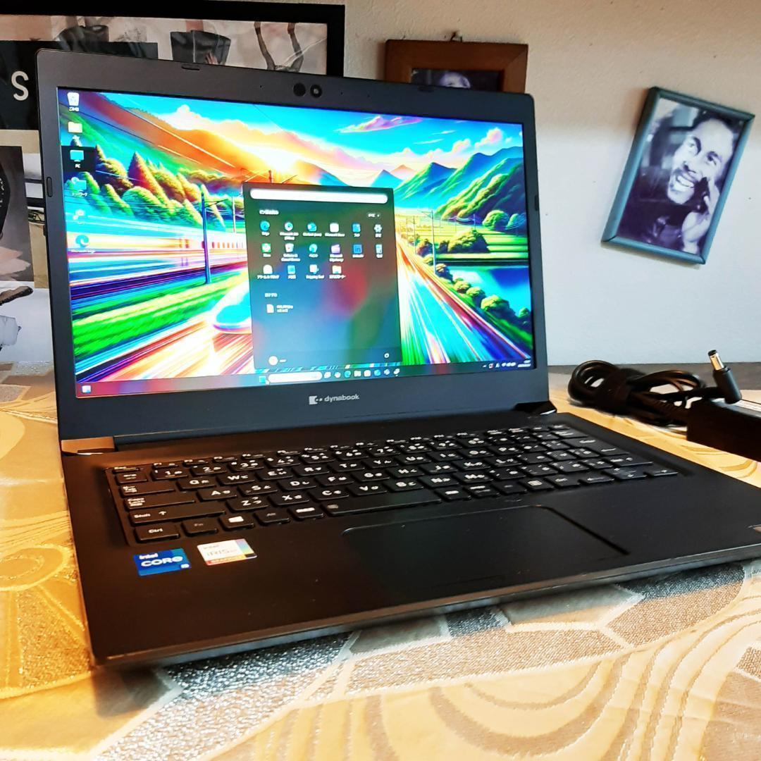 東芝 S73HS 11世代 i5 256G NVMe 1920x1080 FHD