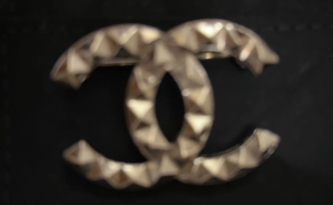 新品！シャネルchanel★ブローチ