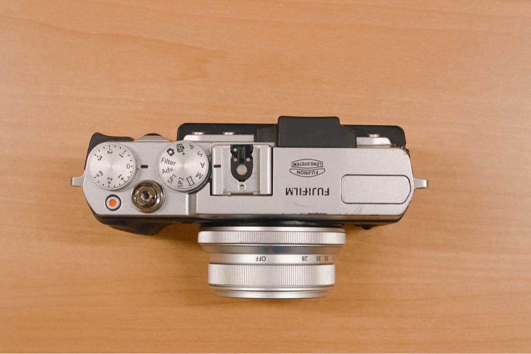 【難あり】Fujifilm X30 コンパクトデジタルカメラ