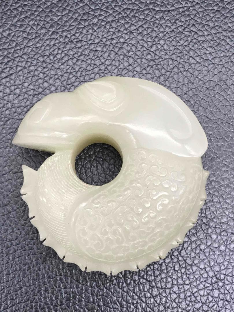 清時代　和田玉 玉佩　紅山文化風　古玉猪龍佩　稀品　和田玉彫り(F-64)