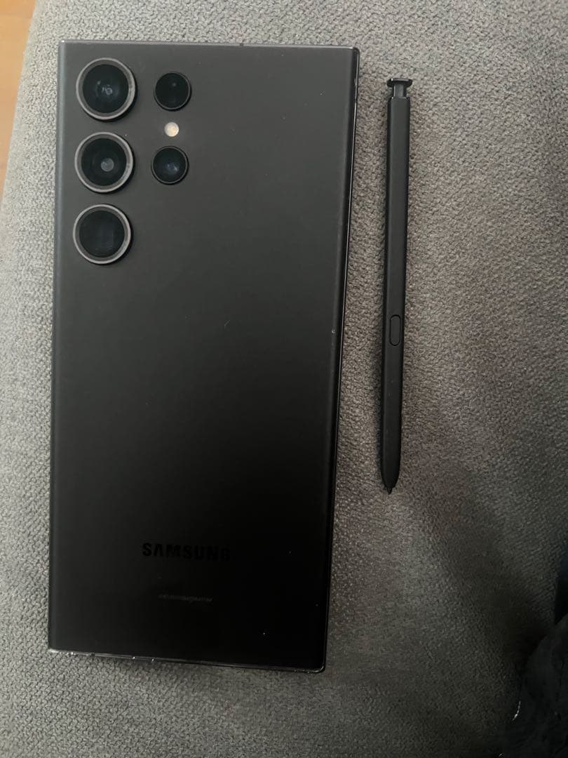 シ*ン様 Galaxy S23 Ultra 512GB SIMフリー 美品 充電