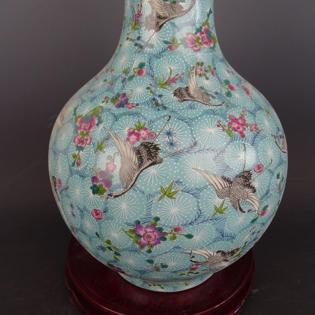 清雍正夜光琺瑯彩賞瓶 景徳鎮 陶磁器 装飾品 現代工芸品 美術品 置物