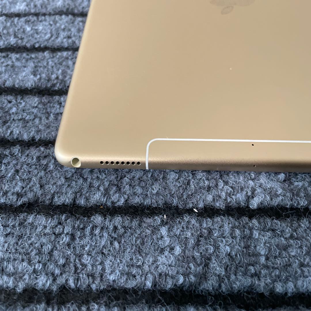 229 iPad Pro10.5 256GB SIMフリー　ゴールド