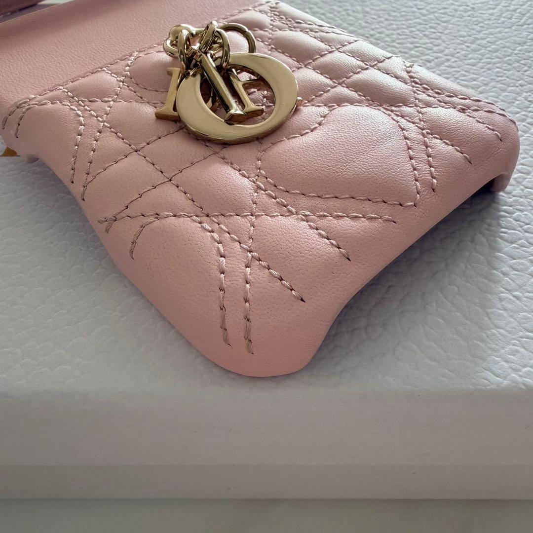 ②新品同様　【日本限定】Lady Dior iPhone 17 Pro ケース