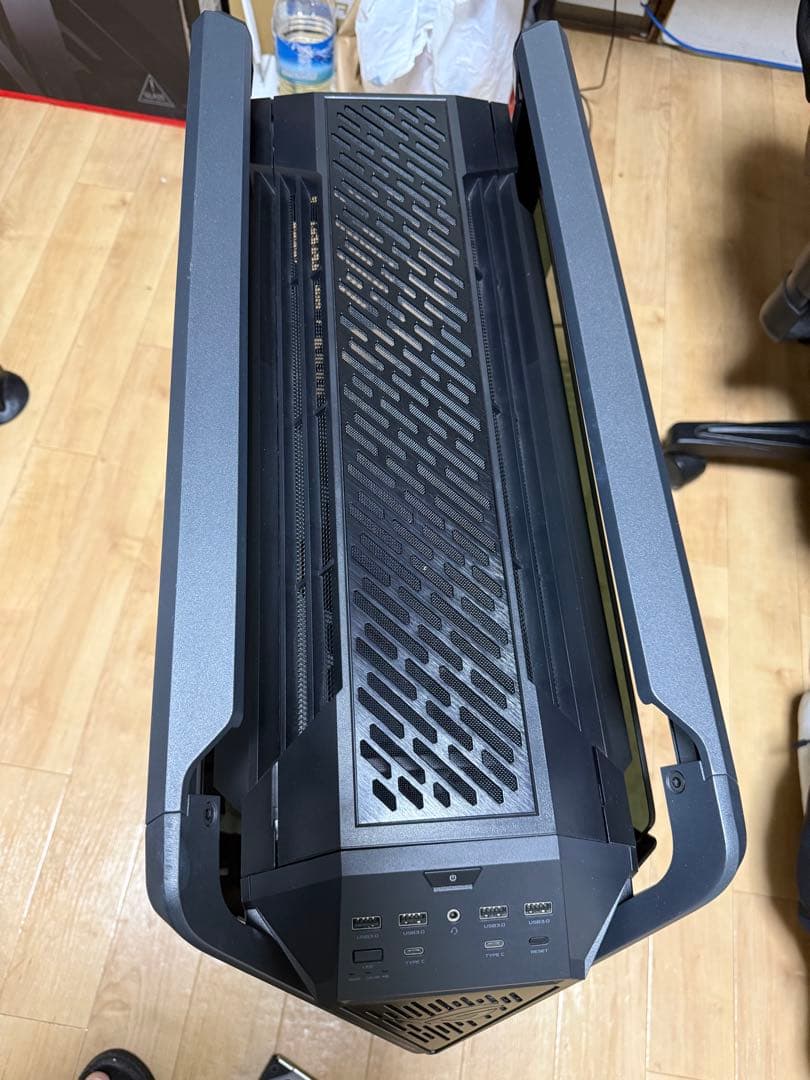 ふ*わ様 ASUS ROG HYPERION PCケース