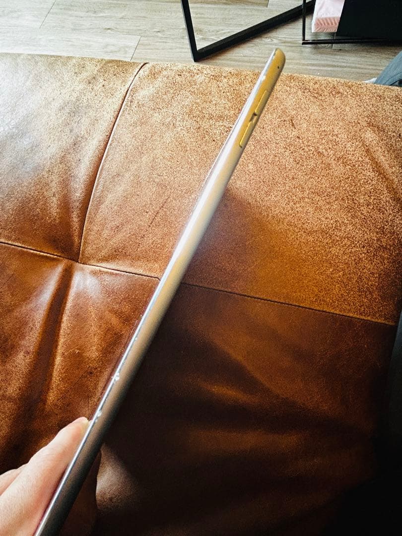 Apple iPad air2 128GBシルバー 本体