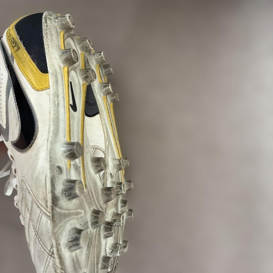 ナイキ ティエンポリゲラ3 26.0cm