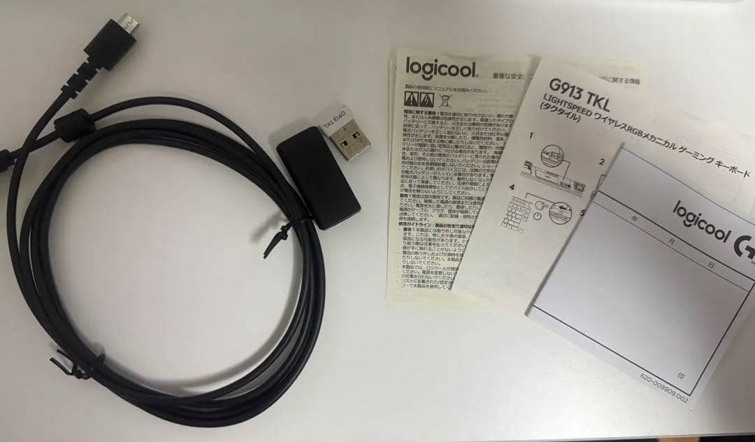 Logicool G913 TKL ゲーミングキーボード　テンキーワイヤレス