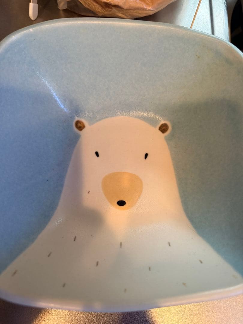 小堤晶子さん　くまの鉢