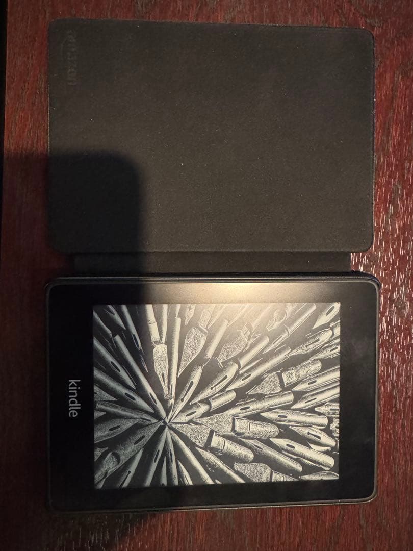 Kinde Paperwhite 第10世代 32GB 広告なし　カバー付き