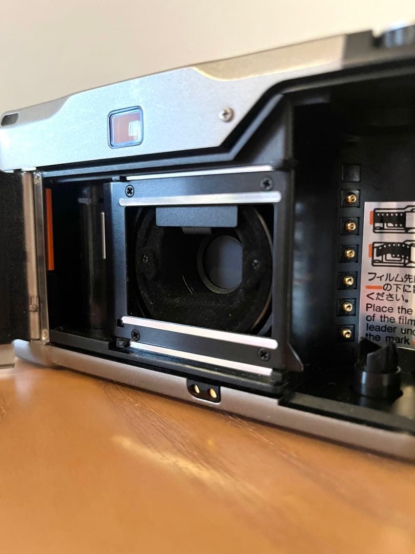 フィルムカメラ CONTAX T2 Carl Zeiss Sonnar 2.8/38